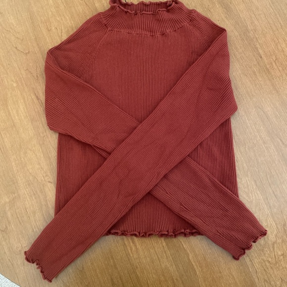 Kendall & Kylie top - Picture 2 of 3